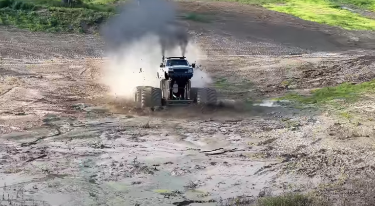 (NEW UPDATE) Whistlin Diesel Trucks! screenshot 2