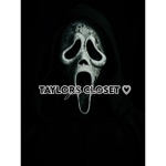 -* taylors closet*-