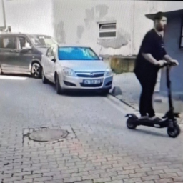 Yakup Tv Scooter Obby