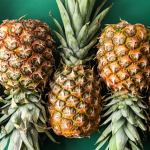 The coll pinapples yeeeees