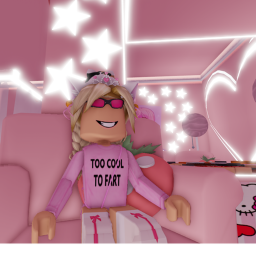 Julia's Dressup Homestore