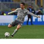 CHRISTIANO RONALDO BEST SOCCER PLAER EVER!!