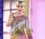 T swizzle fans