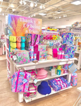 _- nessa's boutique -_