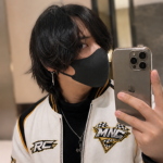 Hoodie hitam