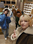K-Pop lovers!