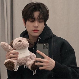 🧸