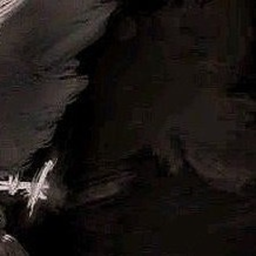 ♰