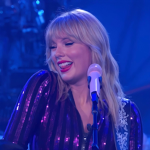 +*Taylor Swift Fans*+