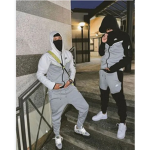 Il g r u p p o dei maranza