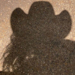 ๑ ˚｡ 👒
