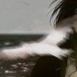 ✦