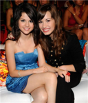 Selena Gomez and Demi Lavoto Fanz