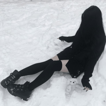  ─── ⋆⋅☆⋅⋆ ───