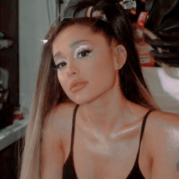 ☾