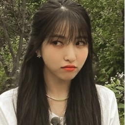 ✦