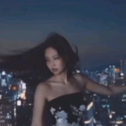── .✦
