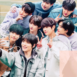 Stray Kids Obby!!!
