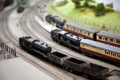 Train Simulation