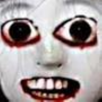 S̸̨̪̽m̵̝͇̥̅ĭ̴̭͗l̵̊͑ͅḙ̶͓͐ (17+)