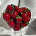 Strawberry sugars aesthetics