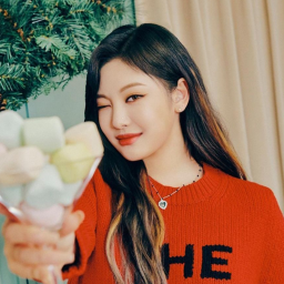 ⋆༶⋆