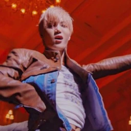 𝐑𝐎𝐕𝐄𝐑 icon
