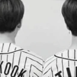 𝘋𝘰𝘯'𝘵 𝘬𝘯𝘰𝘸 𝘸𝘩𝘢𝘵 𝘐'𝘮 𝘵𝘩𝘪𝘯𝘬𝘪𝘯𝘨 icon