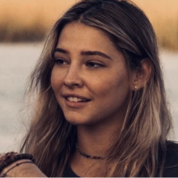✿