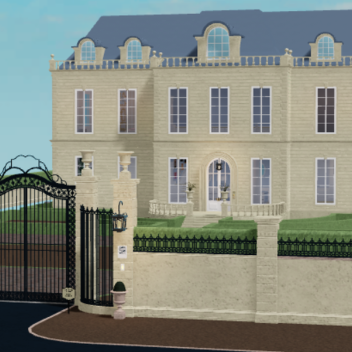 Luna Port Home