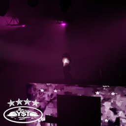 Destory Lonely [Love Last Forever Tour]