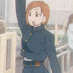 ＊