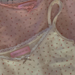 - larra’s boutique -