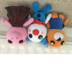 PIGGY PLUSHIE GROUP