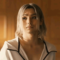 ✩