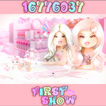 #FIRSTSHOW