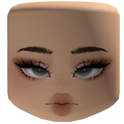 Soft Emerald Glam Makeup