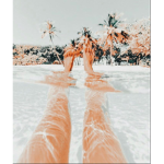 ʟᴏʟᴀs ᴘᴇᴀᴄʜᴇs