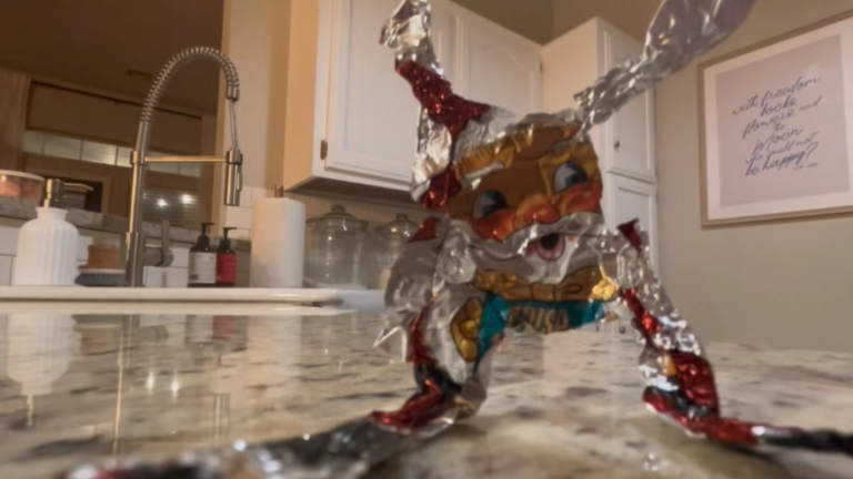 Survive Gugu Gaga screenshot 2