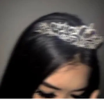 b e b e シ