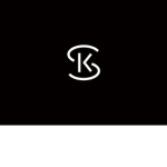 Skanu's clothing