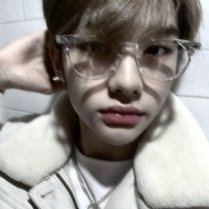 skz hyunjin icon Roblox decal