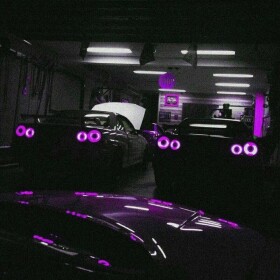 ✶