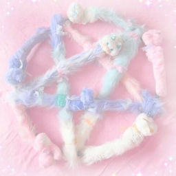 ε(´｡╹꒳╹`)っ🧁
