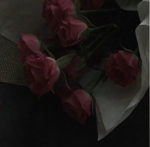 | 유핝 |