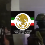 -/×/-