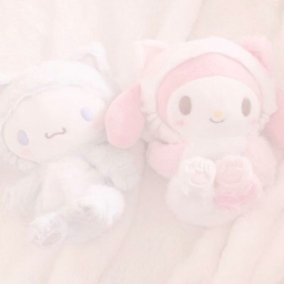 ⋆