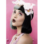 Melanie Martinez Besties