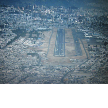 aeropuerto con urbanizaciones 3 