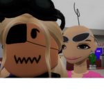 La weirdo’s & hot Dora